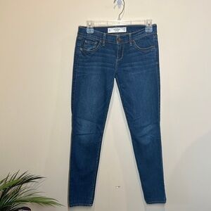 ABERCROMBIE AND FITCH jeans